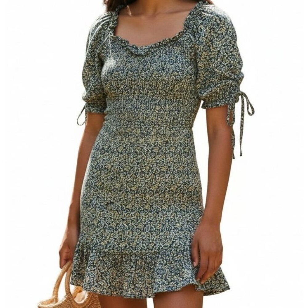 Mable Smocked Bodycon Mini Dress Small Puff Sleeve Ruffled Daisy Floral Girlie